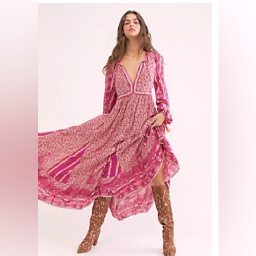 NWOT Happy Feelings Midi Dress (xs)